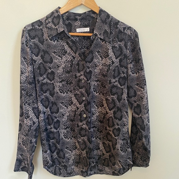 EQUIPMENT Charcoal/Silver Python Button-Up Blouse - Picture 3 of 6